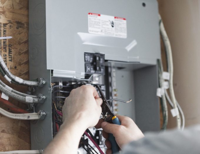 Licensed Electrician Prattville, AL